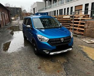 Dacia Dacia Lodgy Blue dCi 115 Stepway Stepway Gebrauchtwagen