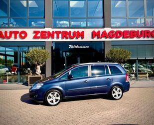 Opel Opel Zafira B 1,9 CDTI Innovation Xenon,Alu,AHK,7S Gebrauchtwagen