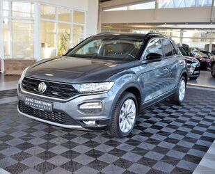 VW Volkswagen T-Roc 1.5 TSI Sport Panorama+Navi+PDC+1 Gebrauchtwagen