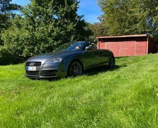 Audi Audi TT Roadster 2.0 TFSI Cabrio Gebrauchtwagen