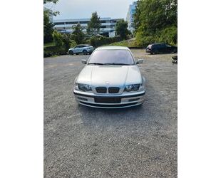 BMW BMW 320i Gebrauchtwagen