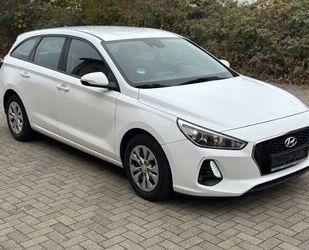 Hyundai Hyundai i30 cw Select / KLIMA / EURO 6 Gebrauchtwagen