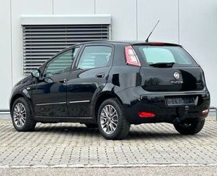 Fiat Fiat Punto Evo My Life 5T 1.4 8V Klima Navi AHK Gebrauchtwagen