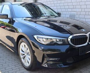 BMW BMW 318 d Advantage Pano/LED/T-Leder/AHK/Ambi/1.Ha Gebrauchtwagen