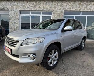 Toyota Toyota RAV 4 2,2-l-D-4D 4x4 Executive Automatik Gebrauchtwagen