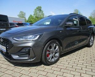 Ford Ford Focus Turnier ST-Line X Panorama Schiebedach Gebrauchtwagen