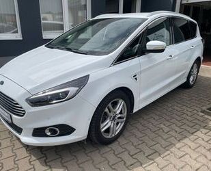 Ford Ford S-Max Titanium TDCi190 Sony/DAB/LED/LMF/WiPa Gebrauchtwagen