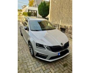 Skoda Skoda Octavia 2.0 TDI RS Standheizung, 1. Hand Gebrauchtwagen