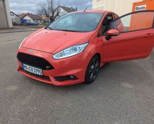 Ford Ford Fiesta 1,6 EcoBoost ST ST Gebrauchtwagen