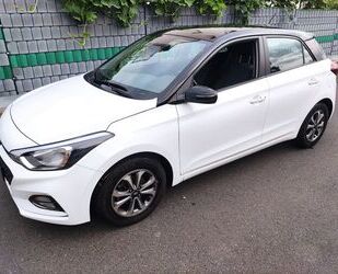 Hyundai Hyundai i20 1.2 Trend blue Gebrauchtwagen