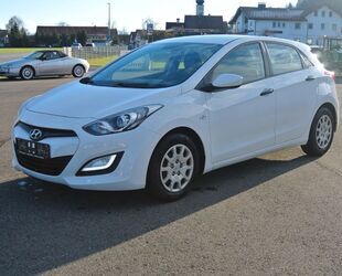 Hyundai Hyundai i30 Classic,8-Fach bereift Gebrauchtwagen