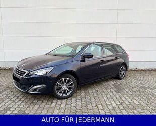 Peugeot Peugeot 308 SW Allure*Pano*Navi*Kamera*AHK*SHZ*1.H Gebrauchtwagen