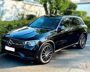 Mercedes-Benz Mercedes-Benz GLC 400d 4MATIC AMG/Black/Pano/Stand Gebrauchtwagen