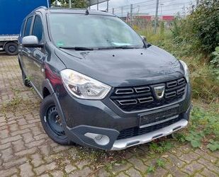 Dacia Dacia Lodgy TCe 130 Stepway Kamera NAVI Gebrauchtwagen