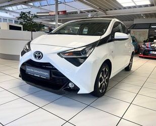 Toyota Toyota AYGO Team D Erst 16.000KM Gebrauchtwagen