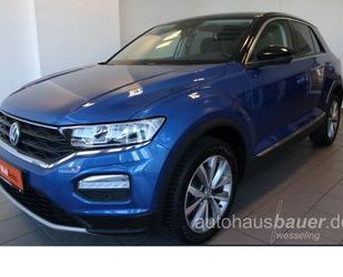 VW Volkswagen T-Roc 1.0l TSI Style *NAV,Dig.Cockpit,A Gebrauchtwagen