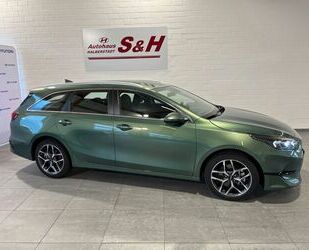 Kia Kia ceed SW 1,5T 7-DCT Spirit PDC Standh. NAVI LED Gebrauchtwagen