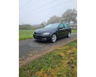 Skoda Skoda Octavia 2.0 TDI DSG Scheckheftgepflegt Gebrauchtwagen