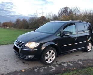 VW Volkswagen Touran 2.0 TDI R-Line Edition exklusiv Gebrauchtwagen