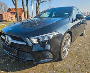 Mercedes-Benz Mercedes-Benz A 200 Progressive Navi LED BT SH Gebrauchtwagen