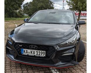 Hyundai Hyundai i30 N Fastback Winter Sommer Reifen Kratz Gebrauchtwagen