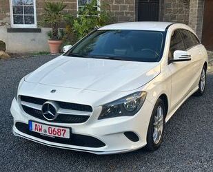 Mercedes-Benz Mercedes-Benz CLA 200 Shooting Brake 1Hand Busines Gebrauchtwagen