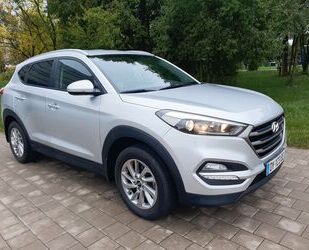 Hyundai Hyundai Tucson blue Classic 2WD Gebrauchtwagen