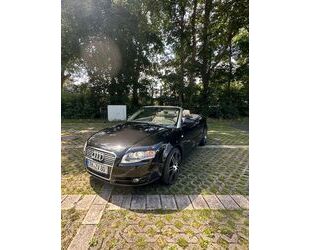 Audi Audi A4 1.8 T multitronic Cabriolet -Sommerfahrzeu Gebrauchtwagen