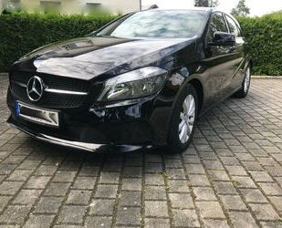 Mercedes-Benz Mercedes-Benz A 180 -Kamera-Klima-Navi-AHK-Sitzhei Gebrauchtwagen
