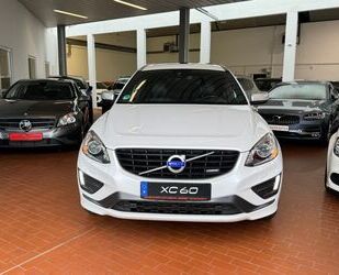 Volvo Volvo XC 60 AWD Summum R Design-Panorama-Automatik Gebrauchtwagen