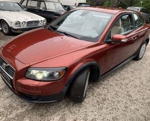 Volvo Volvo C30 D5 Summum 2,4 D Automatik Leder Klimaaut Gebrauchtwagen