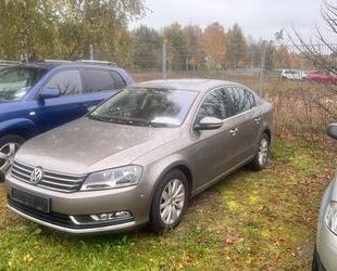 VW Volkswagen Passat Lim. Comfort. 1,4TSI/Navi/Keyles Gebrauchtwagen