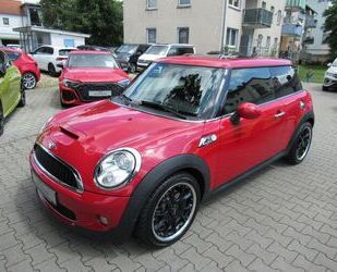 Mini MINI Mini Cooper S Leder H&K Pano Sitzh. Xenon Gebrauchtwagen