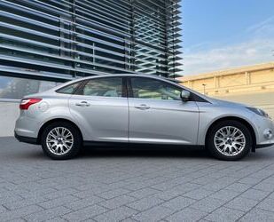 Ford Ford 2. Hand: Focus 1,6 EcoBoost 110kW Titanium Gebrauchtwagen