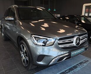 Mercedes-Benz Mercedes-Benz GLC 300 e 4Matic PANO, STHZ, AHK, AS Gebrauchtwagen