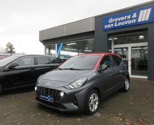 Hyundai Hyundai i10 1.0 INTRO EDIT.+ NAVI RFK TEMP WINTERP Gebrauchtwagen