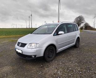 VW Volkswagen Touran 1.6 FSI Gebrauchtwagen