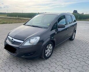 Opel Opel Zafira 1.8 Easytronic *Bi Xenon*7-Sitze*AHK* Gebrauchtwagen