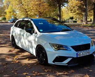 Seat Seat Leon Cupra 5F ST 2.0 4Drive Kombi / Umbauten Gebrauchtwagen