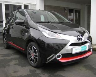 Toyota Toyota Aygo KLIMA TOP ZUSTAND 5 TÜRER Nur 31300 KM Gebrauchtwagen