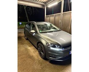 VW Volkswagen Golf 1.6 TDI DSG Sound Variant Sound Gebrauchtwagen