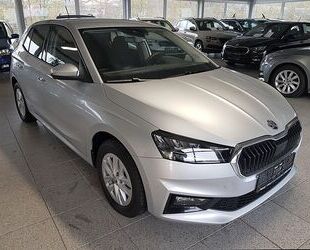 Skoda Skoda Fabia 4 TSI Garantie 8/28 AHK SmartLink Sitz Gebrauchtwagen