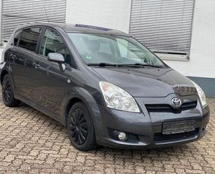 Toyota Toyota Corolla Verso 2.2 Diesel *7-Sitzer* 1.Hand* Gebrauchtwagen