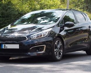 Kia Kia Ceed 1.6 GDI DCT Platinum Edition - Vollausst Gebrauchtwagen