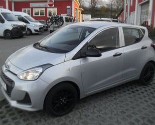 Hyundai Hyundai i10 Klima Sommer +Winteräder Gebrauchtwagen