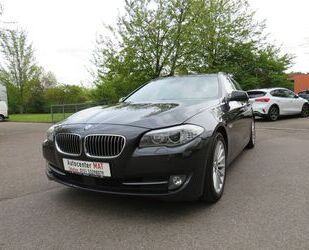 BMW BMW 528i Touring Aut. Panorama Xenon Navi Kamera Gebrauchtwagen