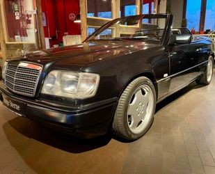 Mercedes-Benz Mercedes-Benz E 220 Cabriolet 124 Sportline Gebrauchtwagen