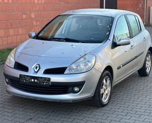 Renault Renault Clio Dynamique 1.6 16V 82kW Automatik Dyna Gebrauchtwagen