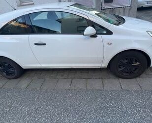 Opel Opel Corsa D 1.2 weiß Gebrauchtwagen