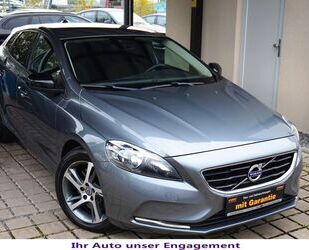 Volvo Volvo V40 D3 You!*Navi~SHZ~High P Sound~DSTC~Cam Gebrauchtwagen